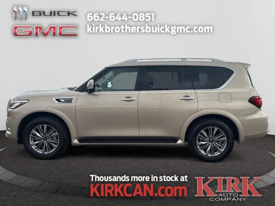 2023 Infiniti QX80 Luxe photo 1
