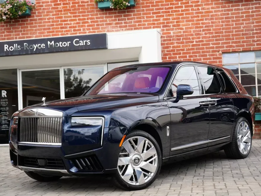 2025 Rolls Royce Cullinan RR photo 1