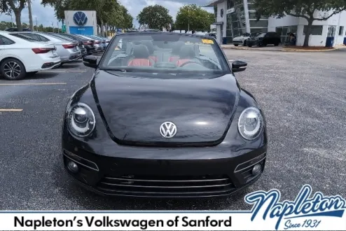 2015 Volkswagen Beetle R-Line photo 2