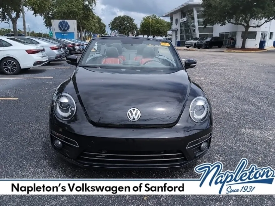 2015 Volkswagen Beetle R-Line photo 2