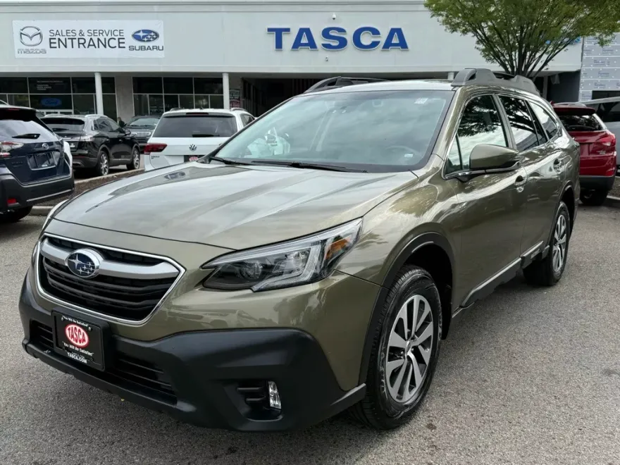 2022 Subaru Outback Premium photo 1