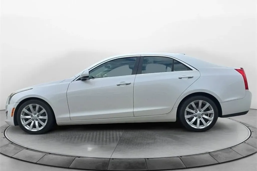 2018 Cadillac ATS Base photo 1