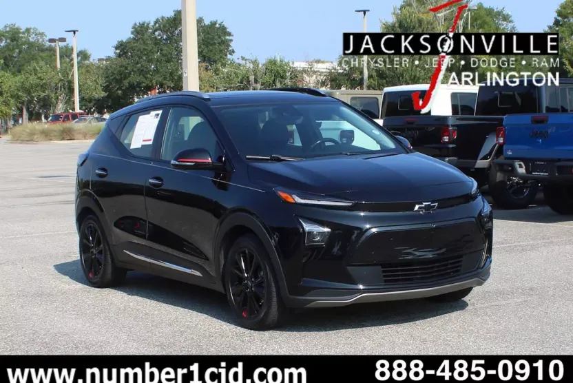 2023 Chevrolet Bolt EUV Premier photo 1