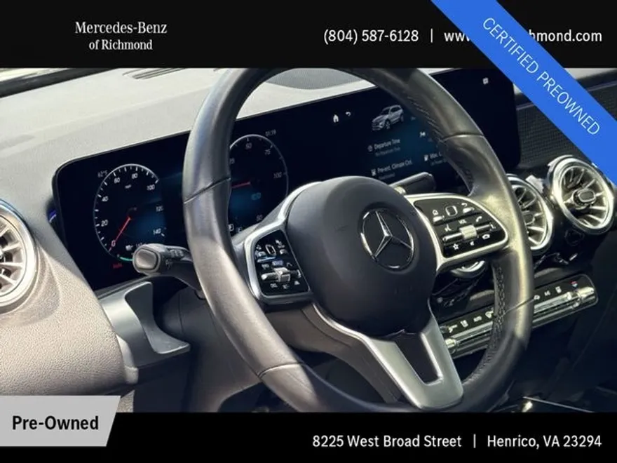 2022 Mercedes Benz EQB 300 4MATIC photo 1