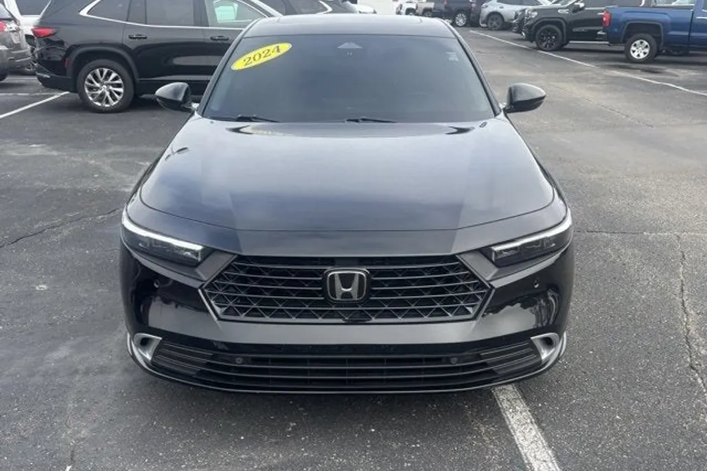 2024 Honda Accord Touring Hybrid photo 1