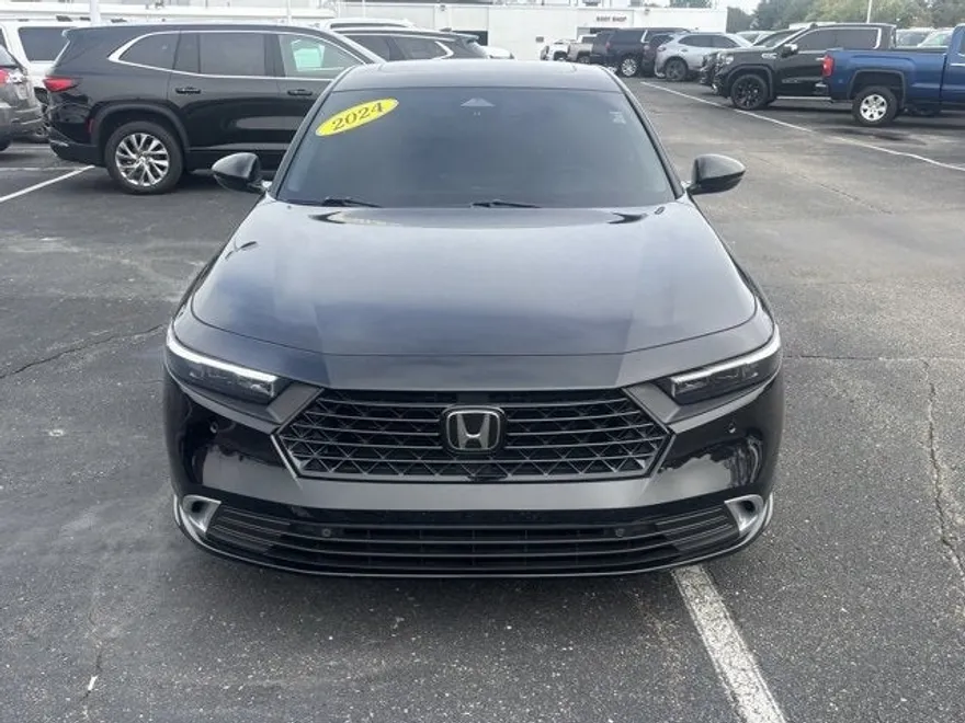2024 Honda Accord Touring Hybrid photo 1