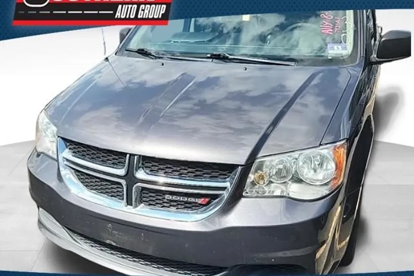 2019 Dodge Grand Caravan SE photo 1