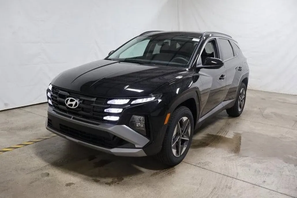 2025 Hyundai Tucson SEL photo 1
