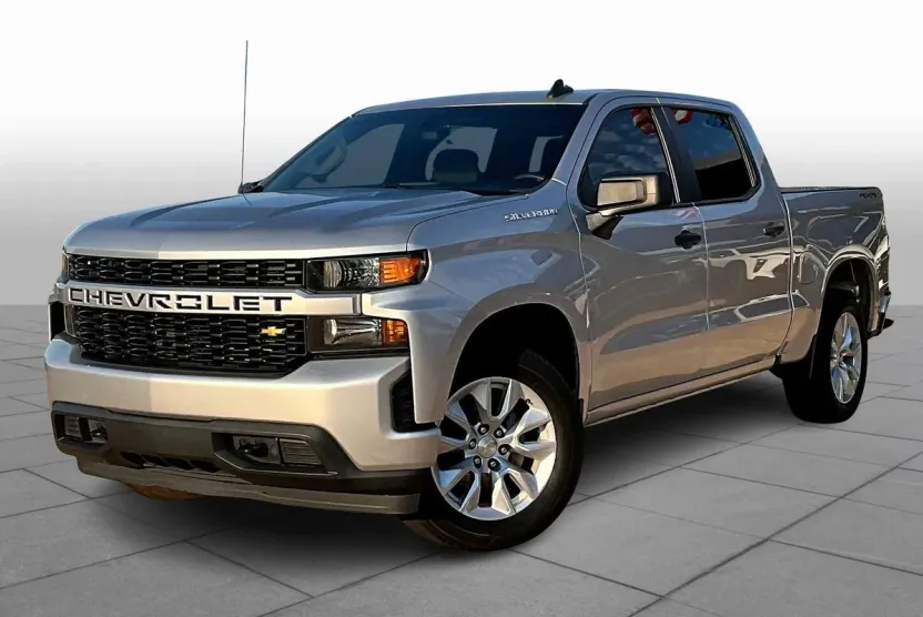 2020 Chevrolet Silverado 1500 Custom photo 1