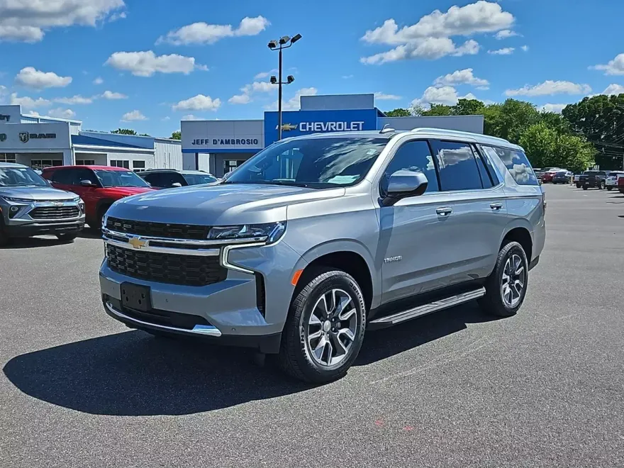 2024 Chevrolet Tahoe LS photo 1