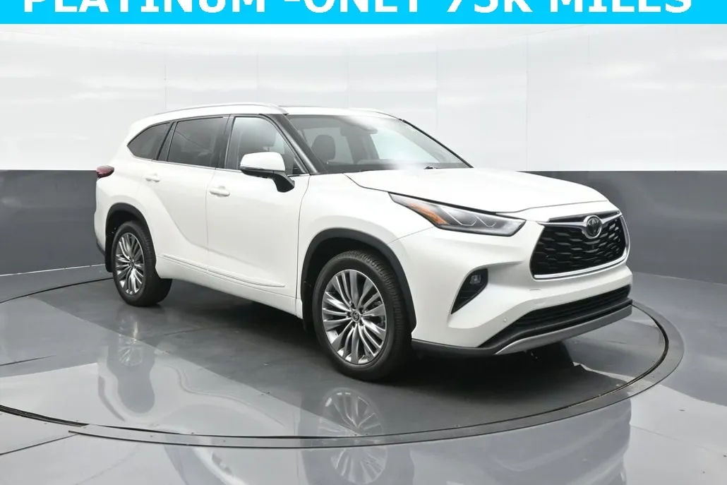 2021 Toyota Highlander Platinum photo 1