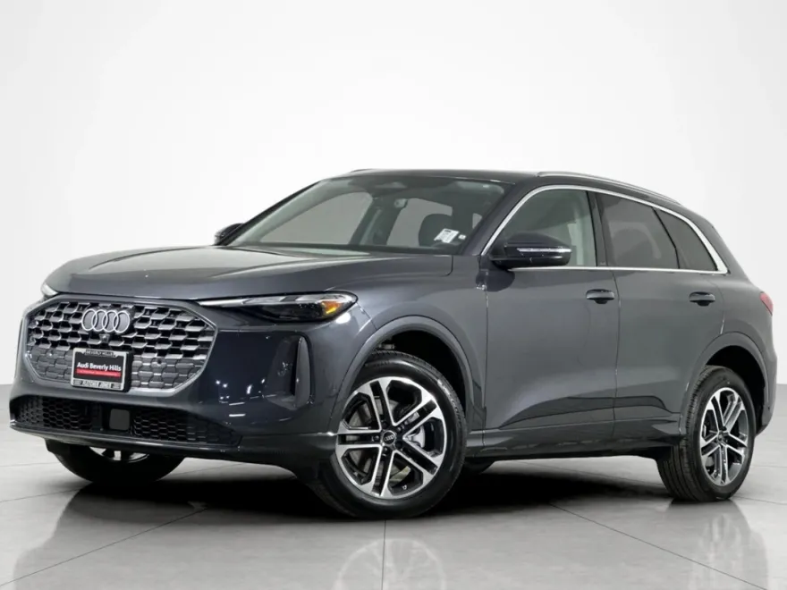 2025 Audi Q5 2.0T Premium photo 1