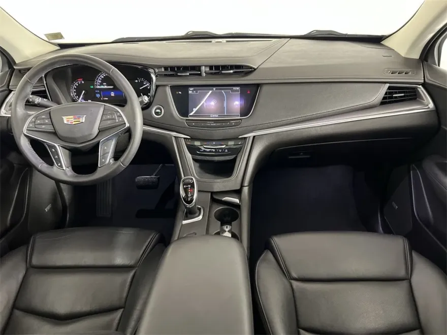 2018 Cadillac XT5 Luxury photo 1
