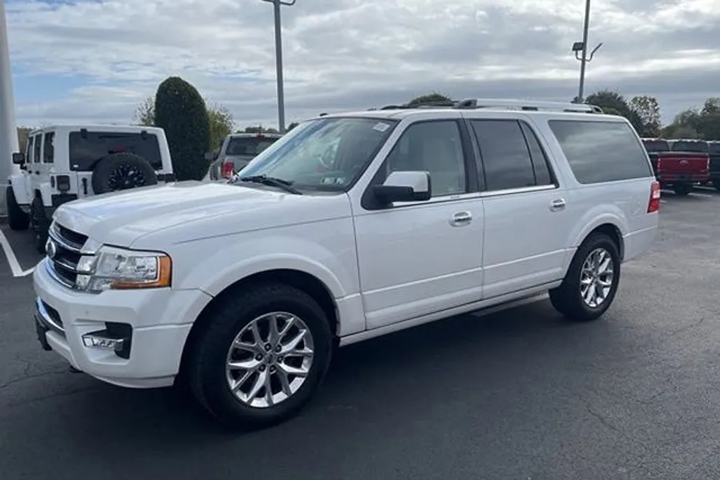 2017 Ford Expedition EL Limited photo 1