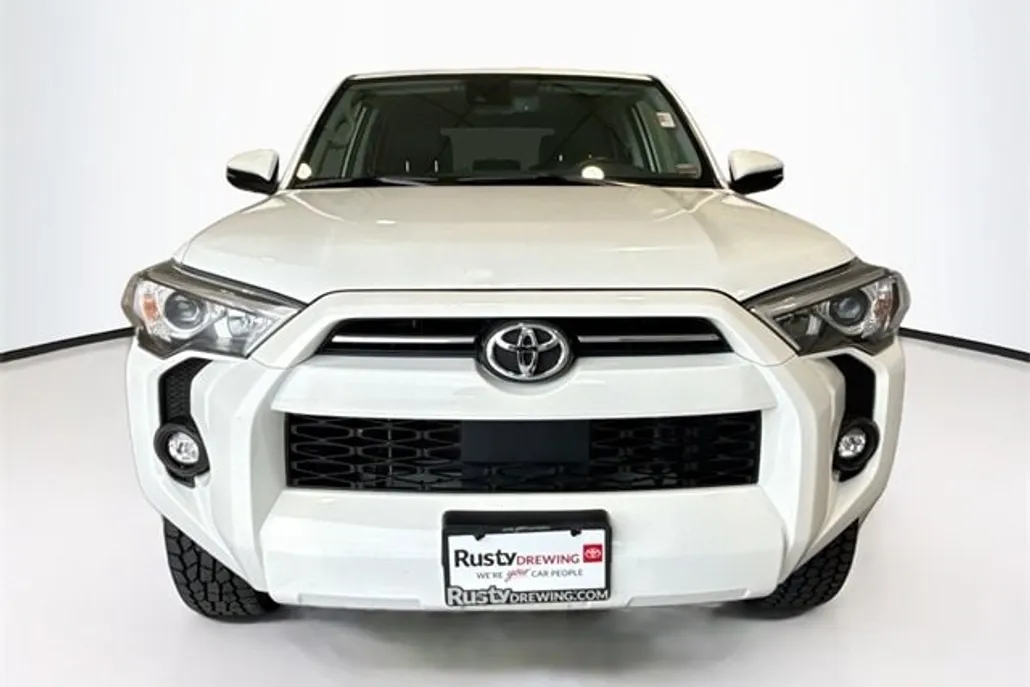 2024 Toyota 4Runner SR5 Premium photo 1