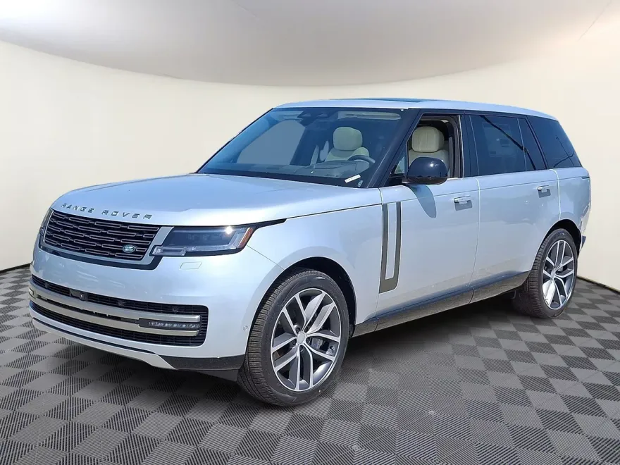 2025 Land Rover Range Rover SE photo 1