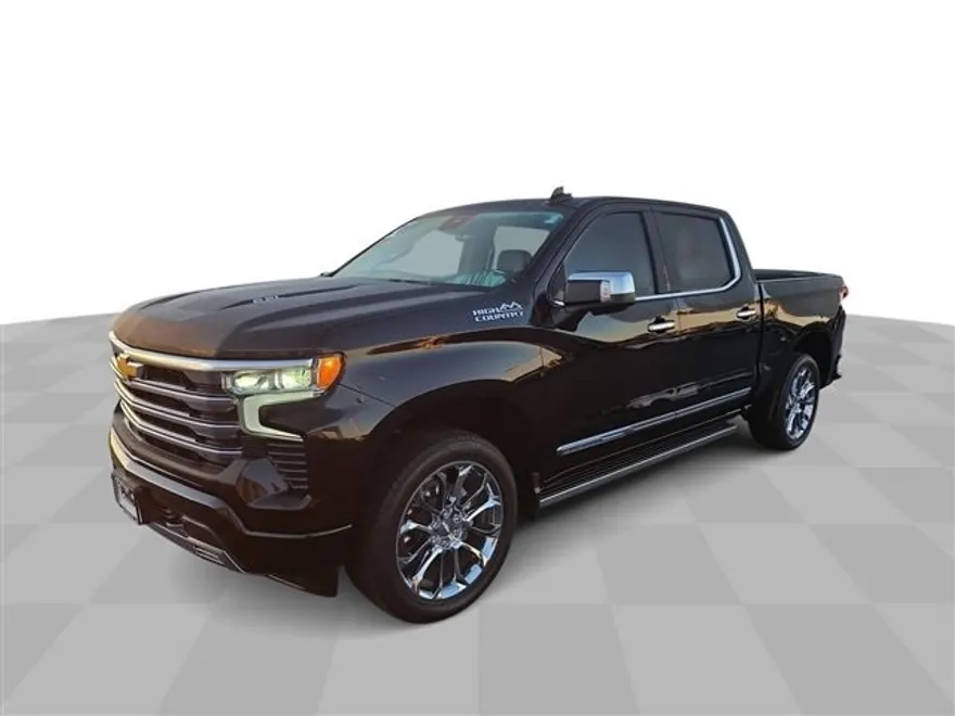 2024 Chevrolet Silverado 1500 High Country photo 1