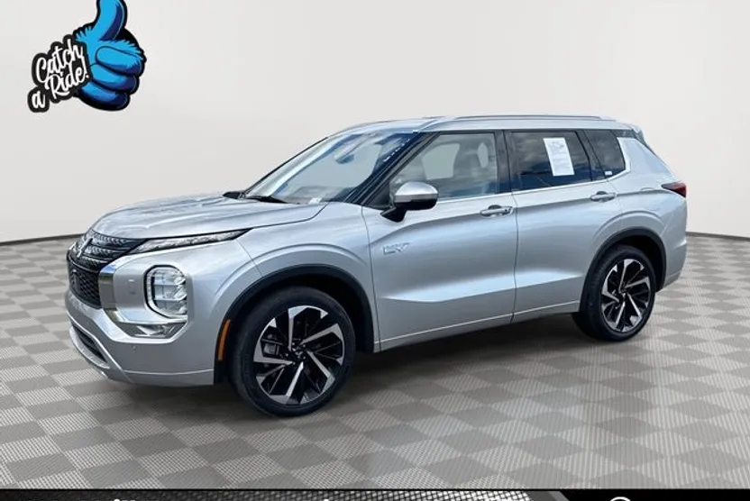 2023 Mitsubishi Outlander PHEV SEL photo 1
