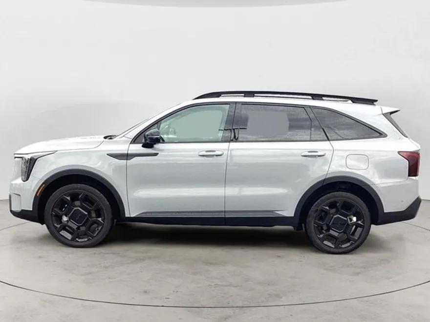 2025 Kia Sorento X-Line SX photo 1