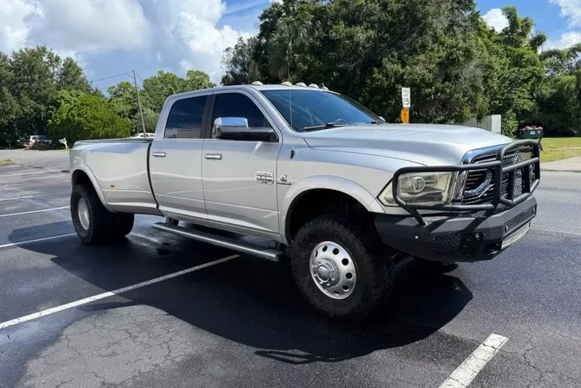 2018 Ram 3500 Laramie Longhorn photo 1