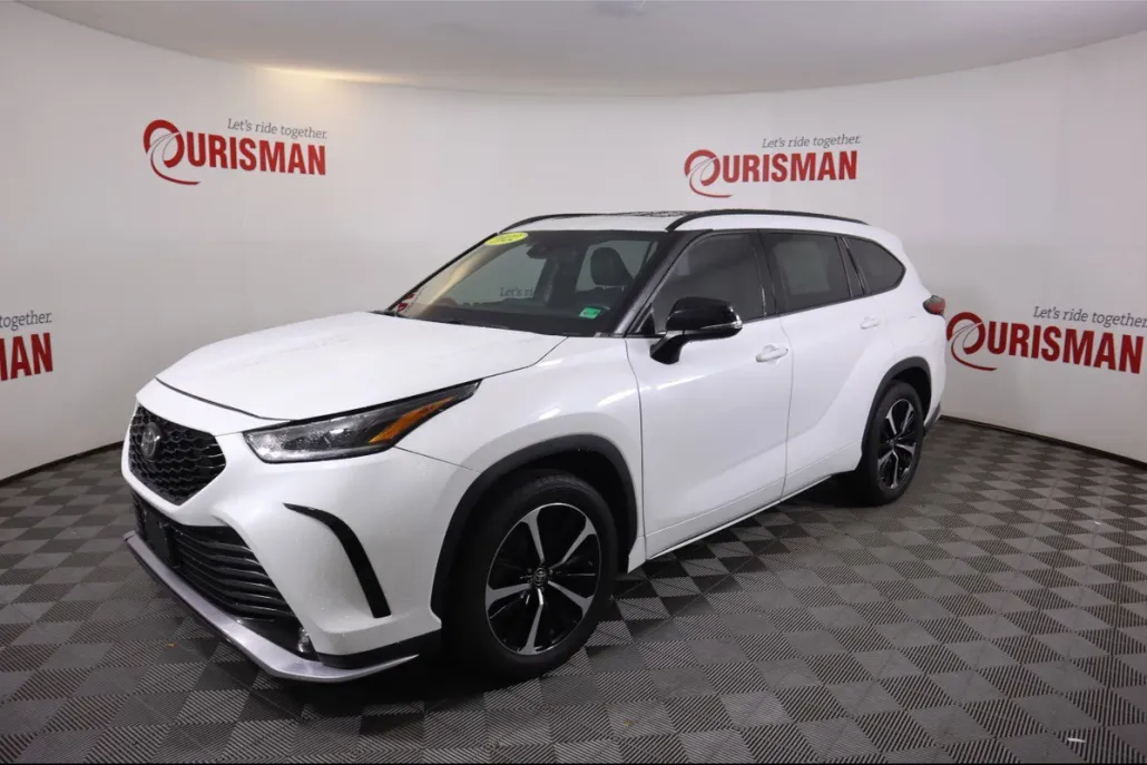 2022 Toyota Highlander XSE photo 1