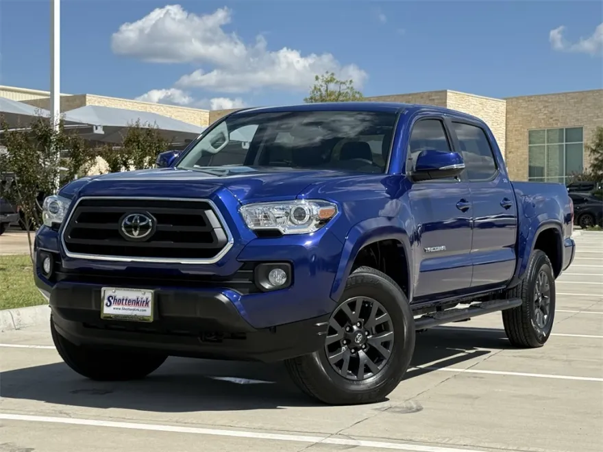 2023 Toyota Tacoma SR5 photo 1