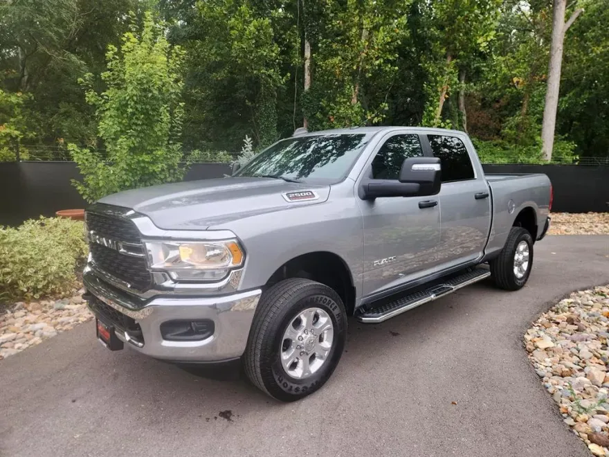 2024 Ram 2500 Big Horn photo 1