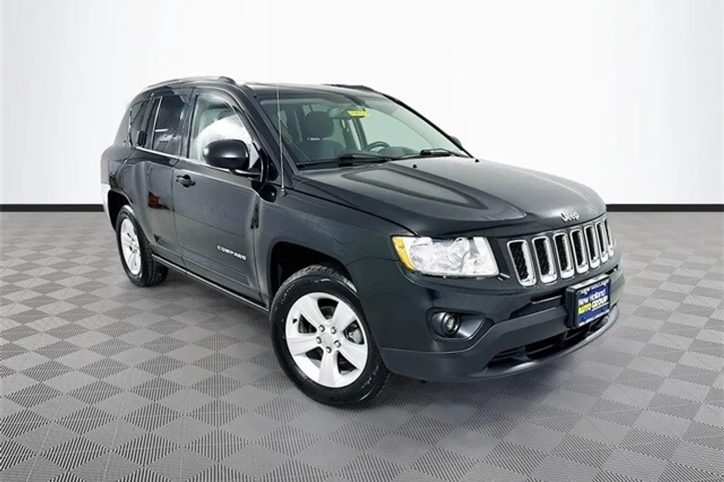 2011 Jeep Compass Base photo 1