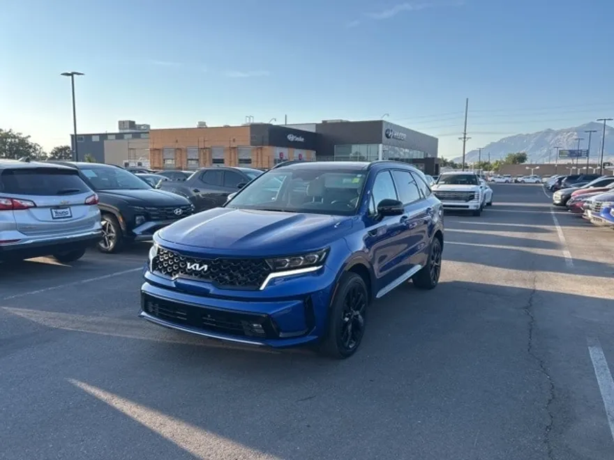 2022 Kia Sorento SX photo 1