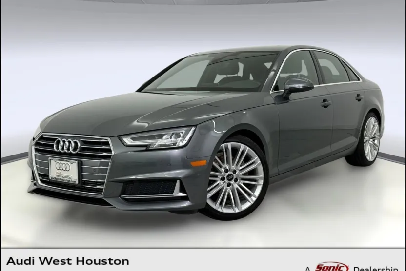 2019 Audi A4 Premium Plus photo 1