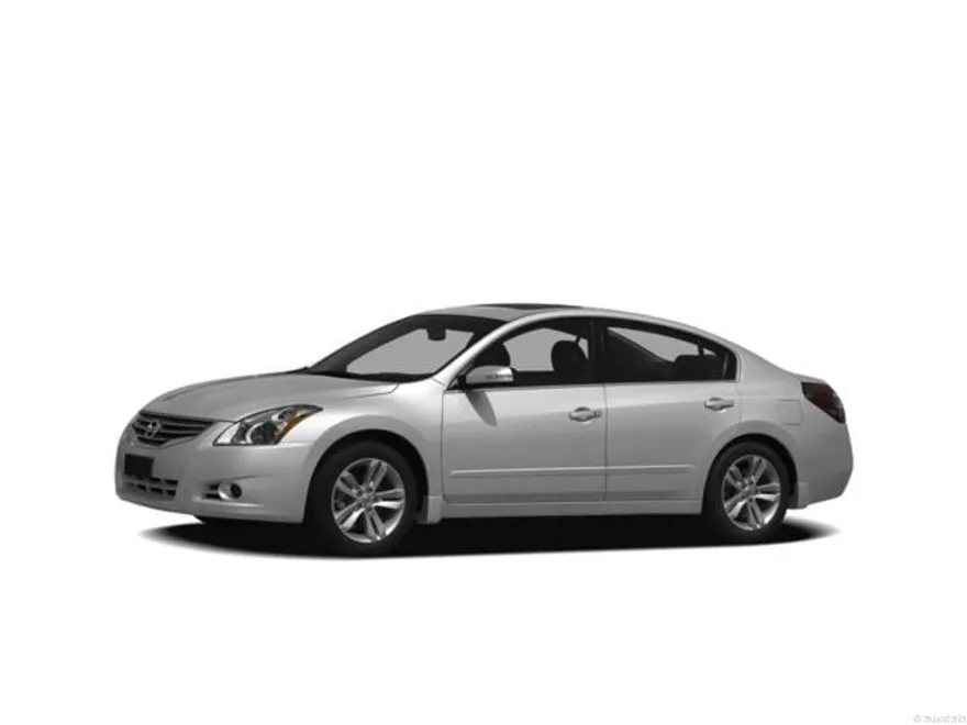 2012 Nissan Altima 2.5 S photo 1