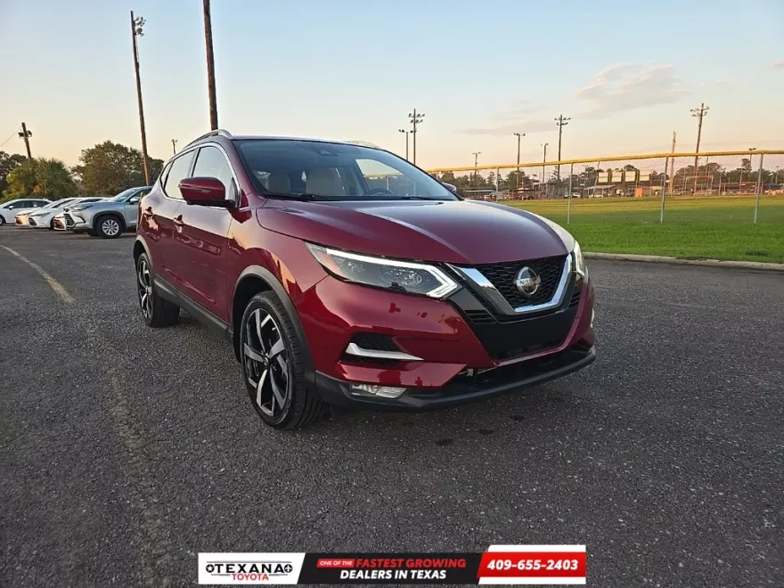 2021 Nissan Rogue Sport SL photo 1