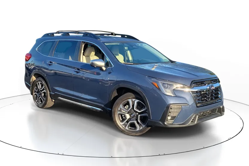 2023 Subaru Ascent Limited photo 1