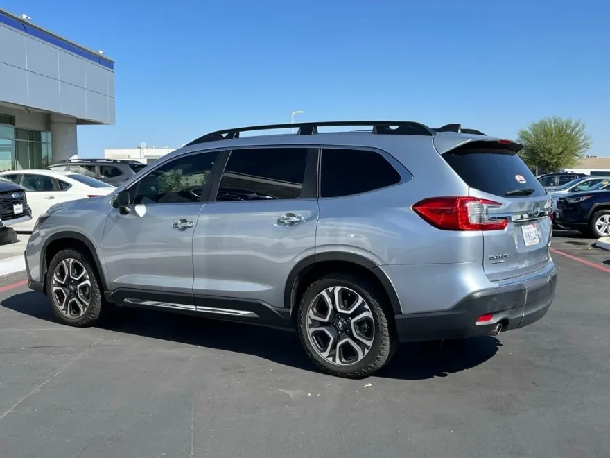 2023 Subaru Ascent Touring photo 1