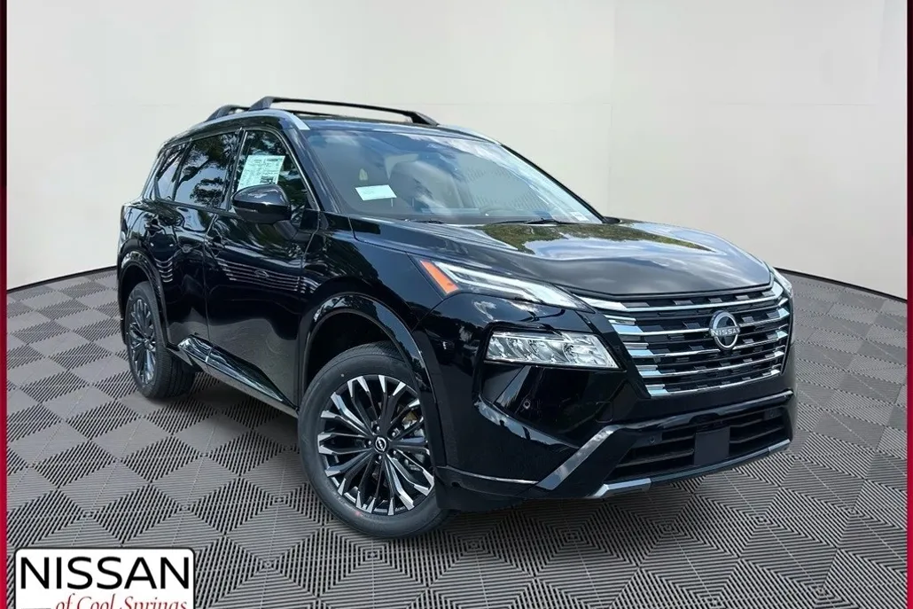 2026 Nissan Rogue Platinum photo 1