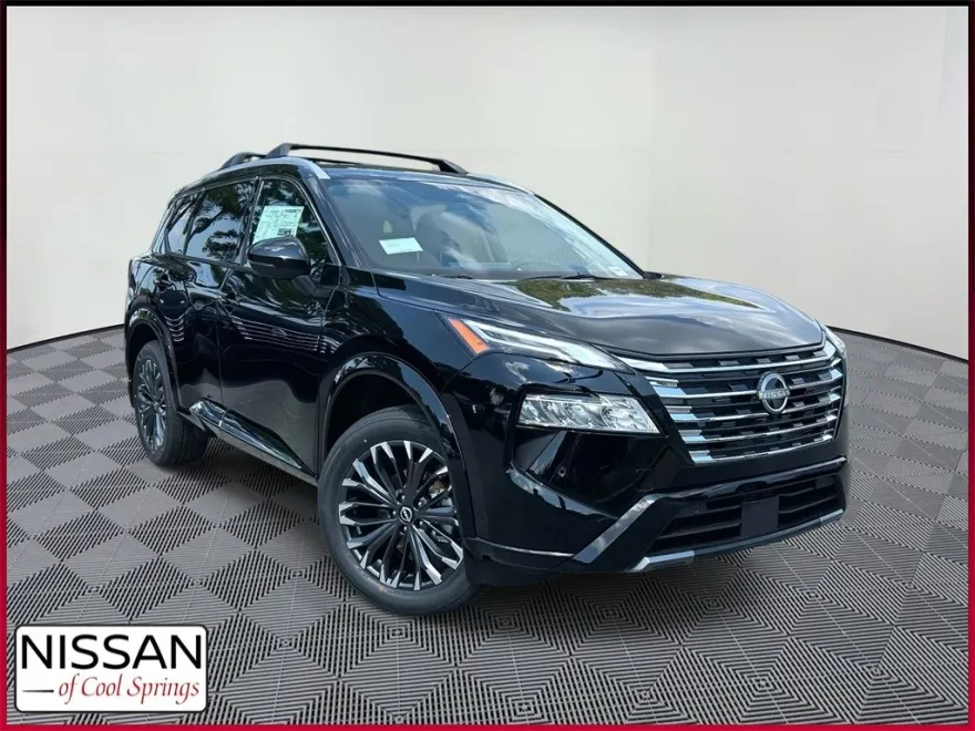 2026 Nissan Rogue Platinum photo 1