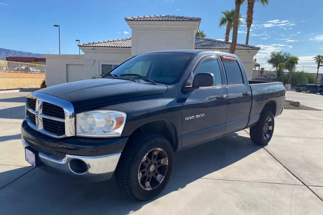 2007 Dodge Ram SLT photo 1