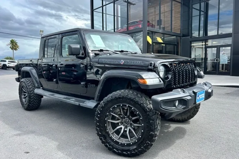 2023 Jeep Gladiator Sport photo 1