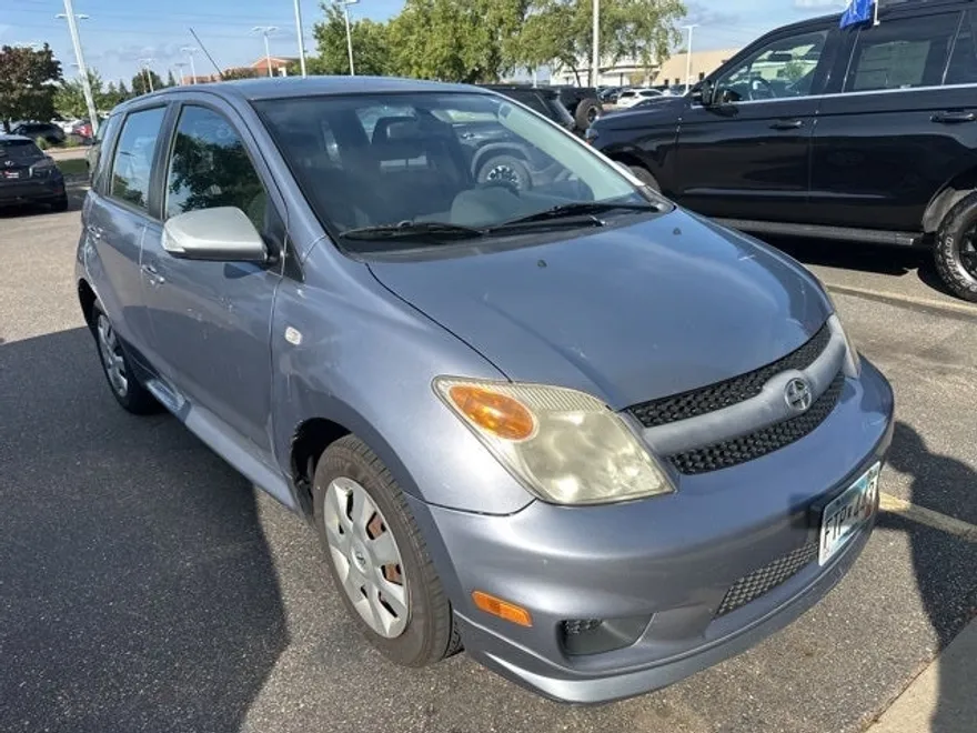 2006 Scion xA Base photo 1
