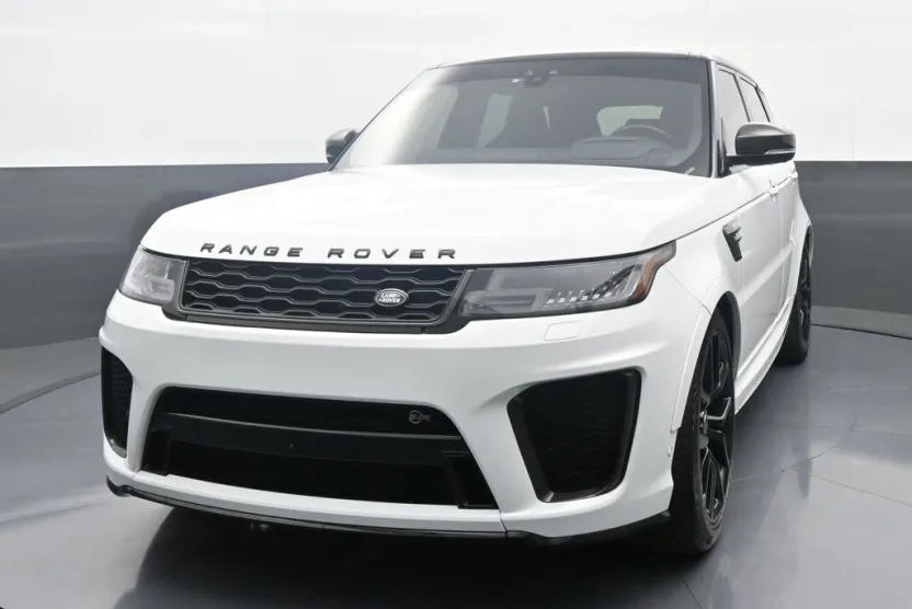 2019 Land Rover Range Rover Sport SVR photo 1