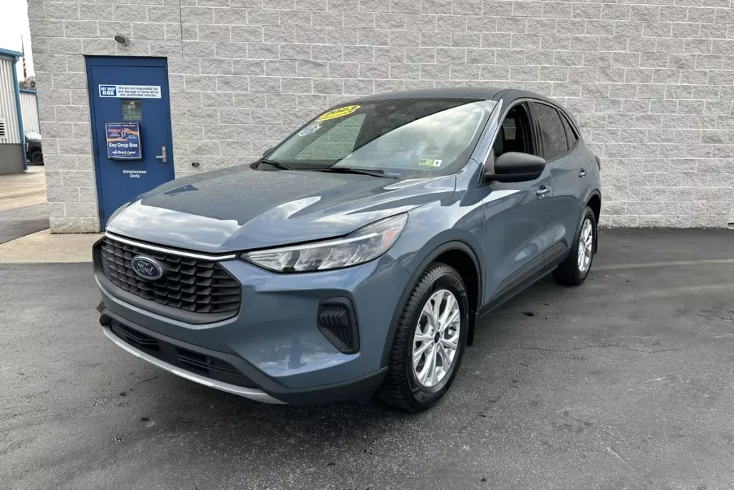 2023 Ford Escape Active photo 1