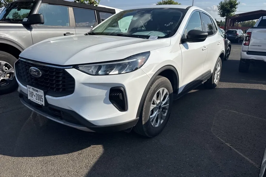 2024 Ford Escape Active photo 1