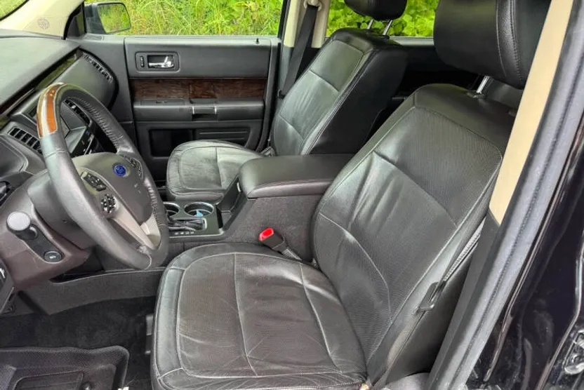 2019 Ford Flex Limited photo 1