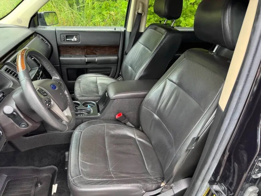 2019 Ford Flex Limited photo 1