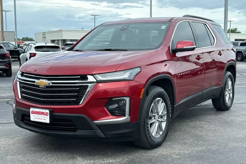 2022 Chevrolet Traverse Cloth photo 1