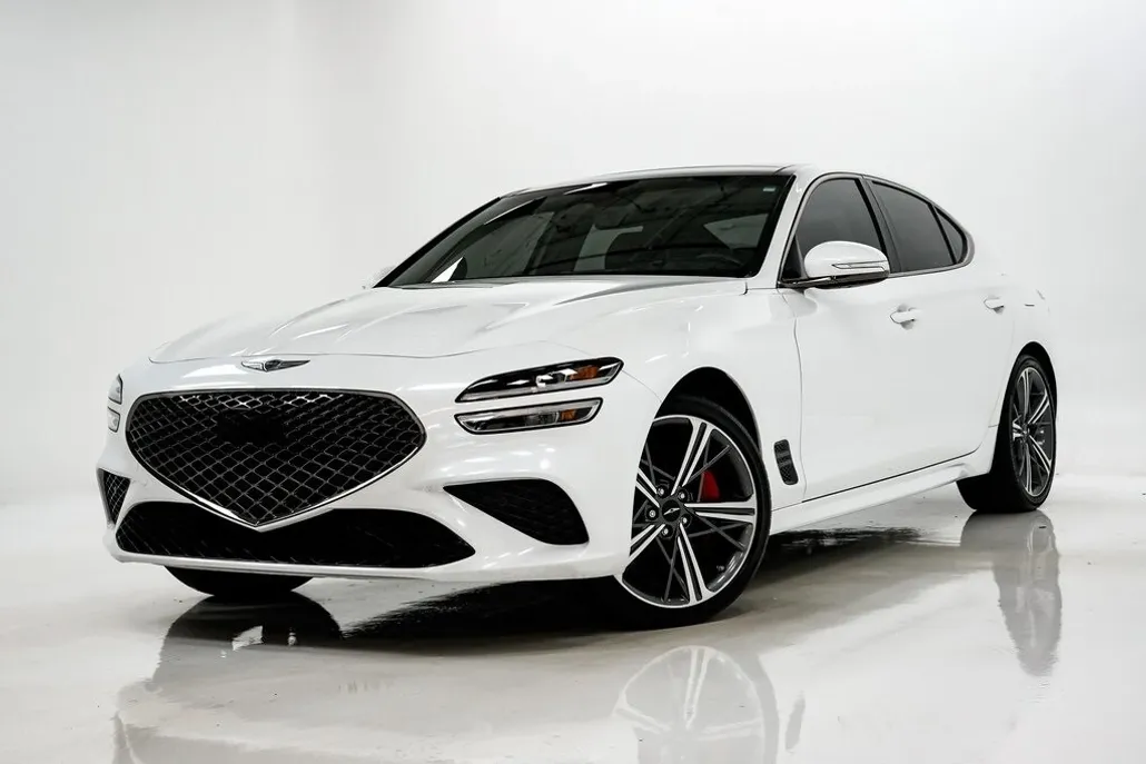 2024 Genesis G70 2.5T photo 1