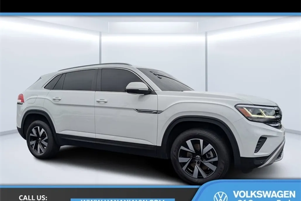 2020 Volkswagen Atlas Cross Sport SEL photo 1