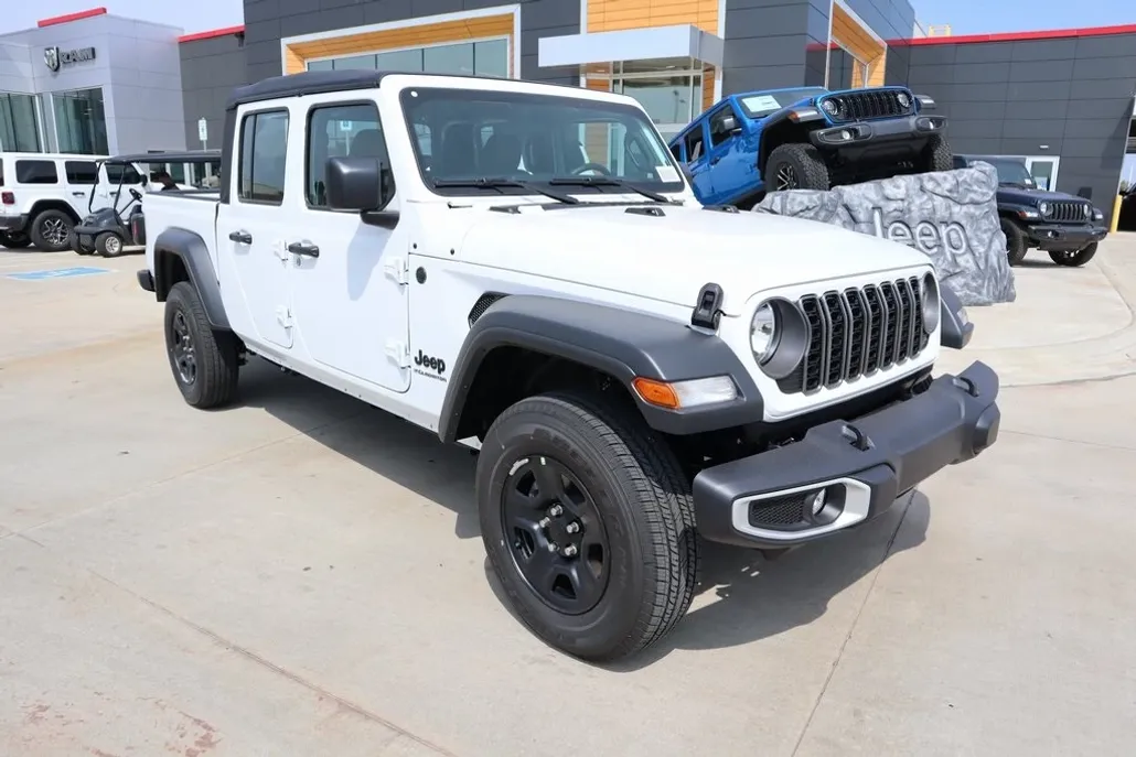 2025 Jeep Gladiator Sport photo 1