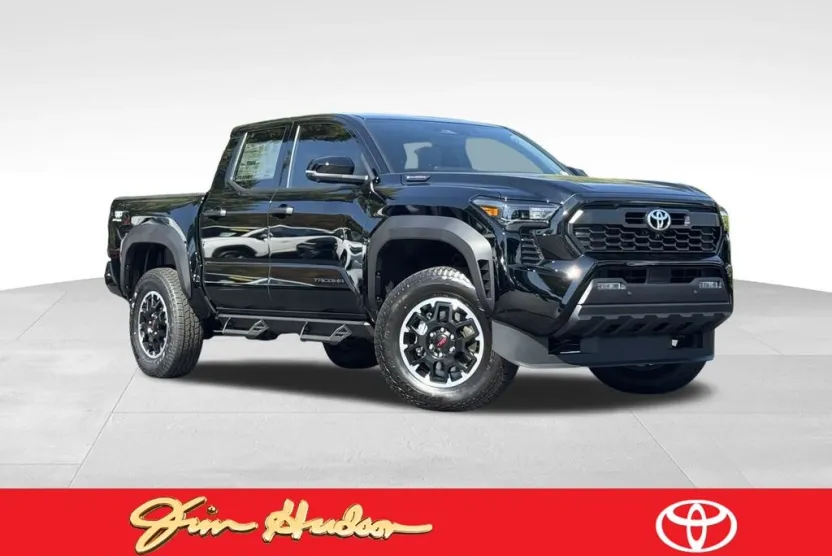 2025 Toyota Tacoma TRD Off-Road Double Cab photo 1