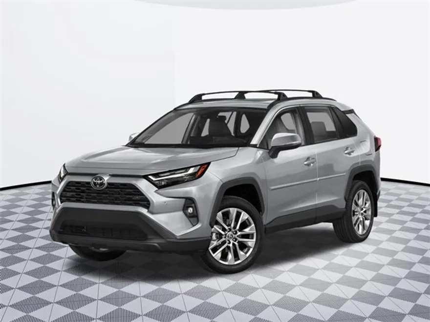 2025 Toyota RAV4 XLE photo 1